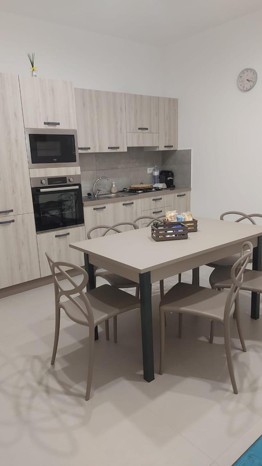 Casa Vacanze Lisa&Gio Brusciano Bagian luar foto